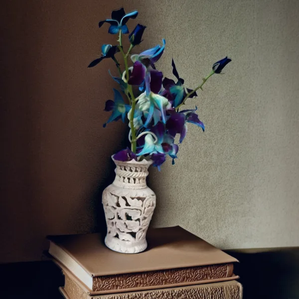Soapstone Marble Flower Vase with Intricate Leaf Carving