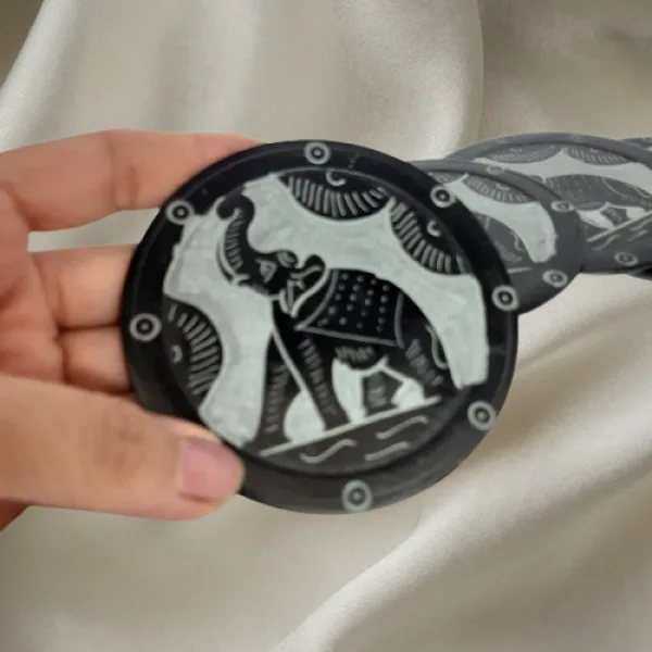 Black Round Elephant Engraved Marble Coaster