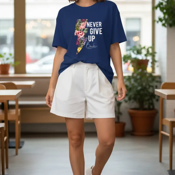 NEVER GIVE UP GRAPHIC PRINTED OVERSIZED T-SHIRT