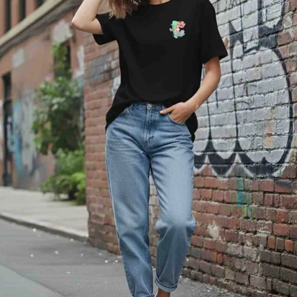 LITTLE FLOWER GRAPHIC PRINTED OVERSIZED T-SHIRT
