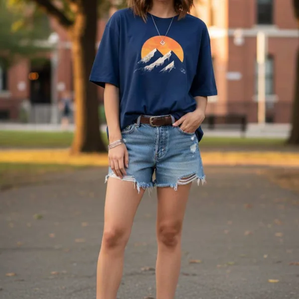 THE GOLDEN PEAK GRAPHIC PRINTED OVERSIZED T-SHIRT