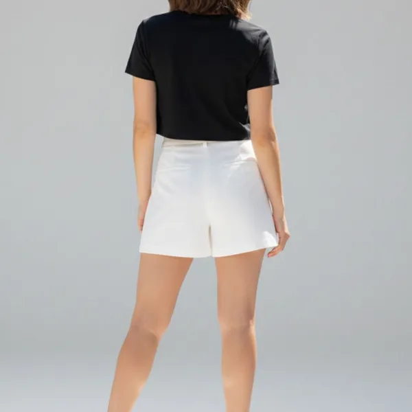 PREETY GRAPHIC PRINTED CROP TOP