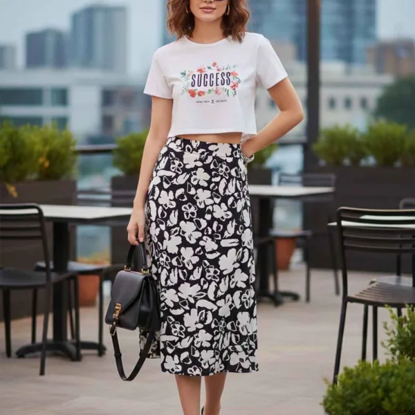 SUCCESS GRAPHIC PRINTED CROP TOP