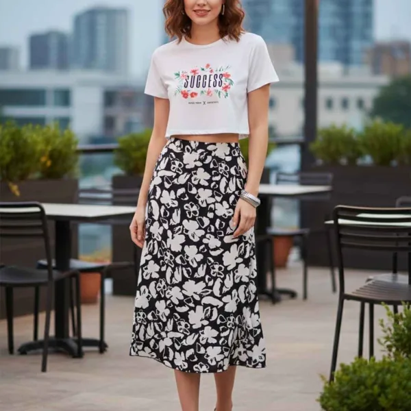 SUCCESS GRAPHIC PRINTED CROP TOP