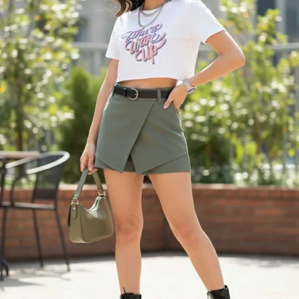 PINK ON STATEMENT CROP TEE