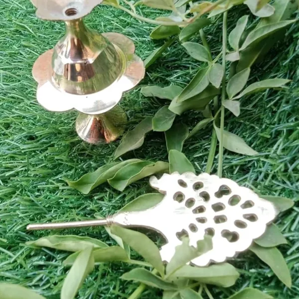 Brass Surmedani With Funnel/Kuppi And Surma Use In Eye's Makeup [Size-14-cm] Pack Of-1 Funnel, 2 Surma Packed,1 Brass Surmedani