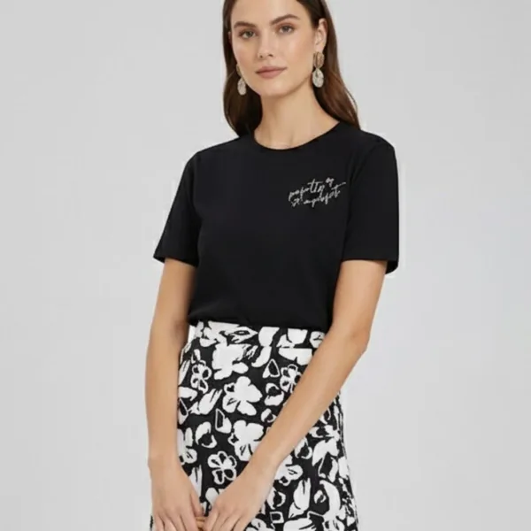 PERFECT GRAPHIC PRINTED REGULAR T-SHIRT