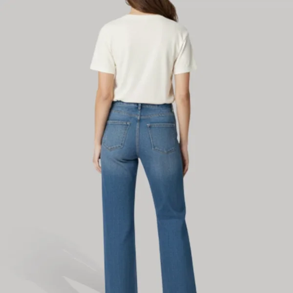 EVIL EYE GRAPHIC PRINTED REGULAR T-SHIRT