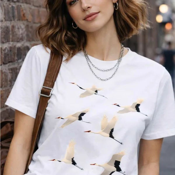 FLYING CRANES GRAPHIC PRINT TEE