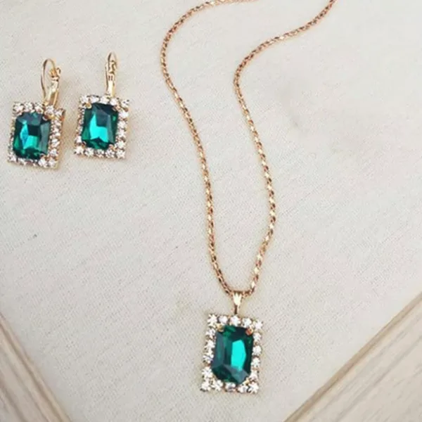 Stone Pendant Necklace Chain Set with Matching Earrings