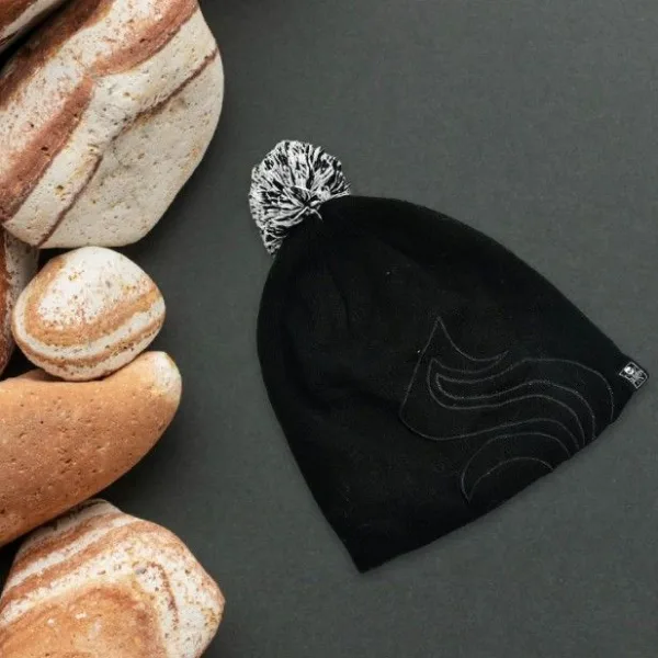 Men's and Women's Skull Slouchy Winter Woolen Knitted Black Inside Fur Beanie Cap