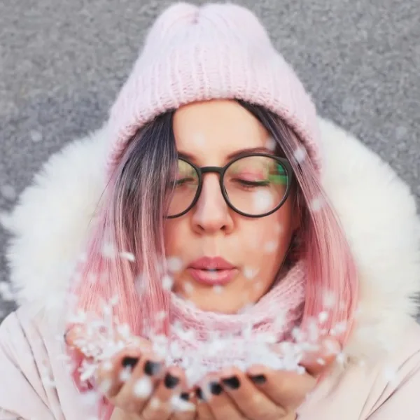 Women’s Knit Winter Beanie with Pom-Pom